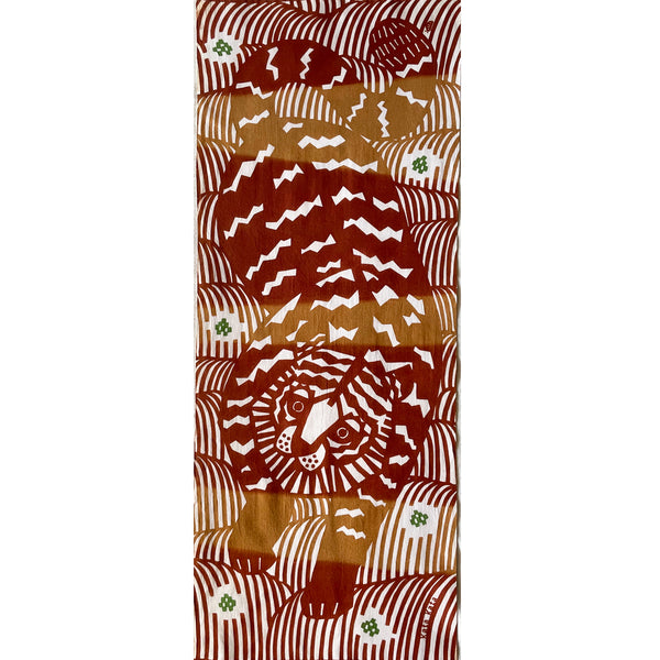 Tiger in the field Red